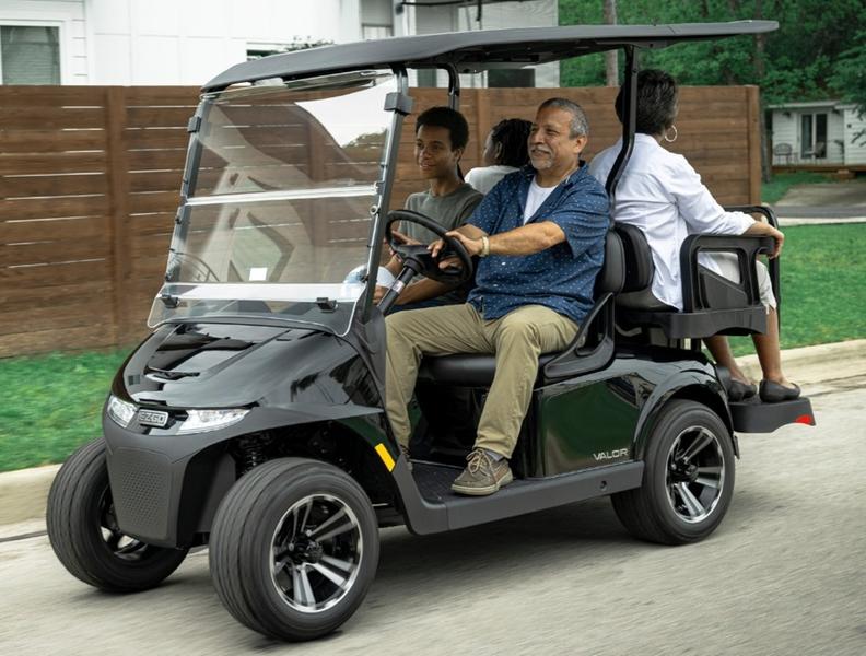 2027 EZGO RXV photo 3