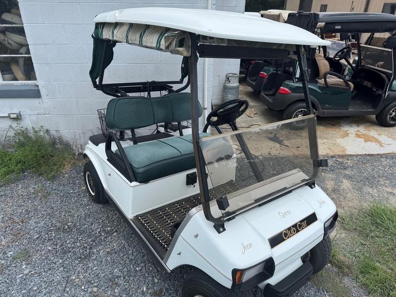 2002 Club Car DS photo 2