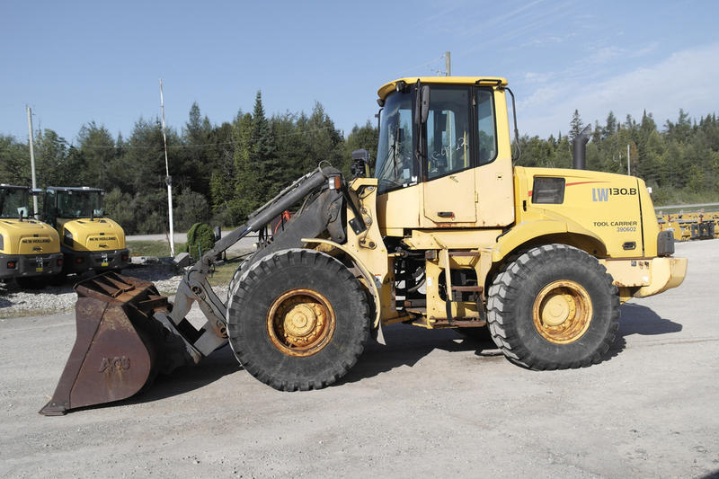 New Holland LW130.B used for sale - photo 3