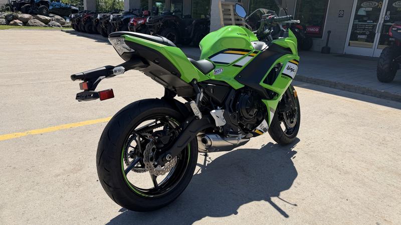 2025 Kawasaki Ninja® 650 KRT Edition ABS | Grace Performance