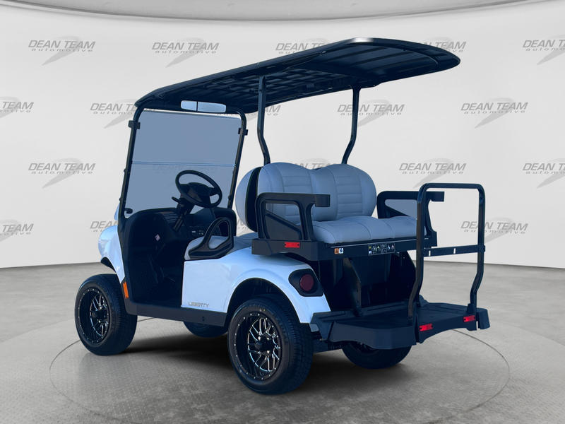 2027 EZGO Liberty photo 7