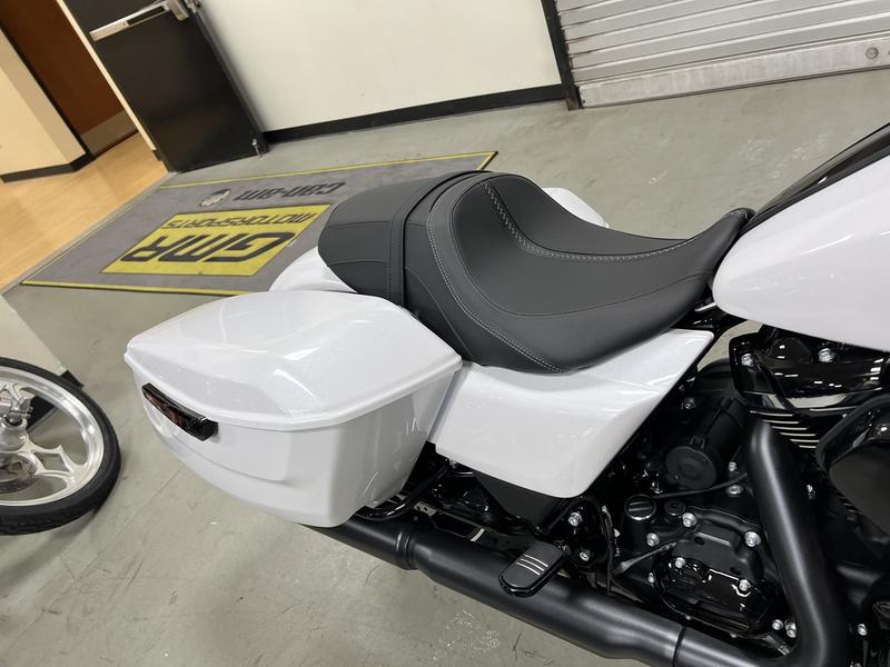 New-2024-Harley-Davidson®-FLHX - Street Glide®