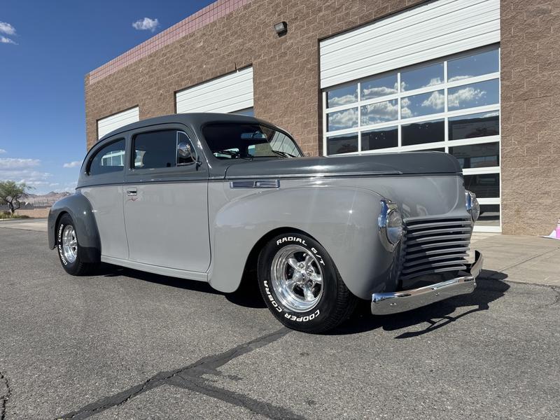 1940 Chrysler Windsor — photo 1 of 57