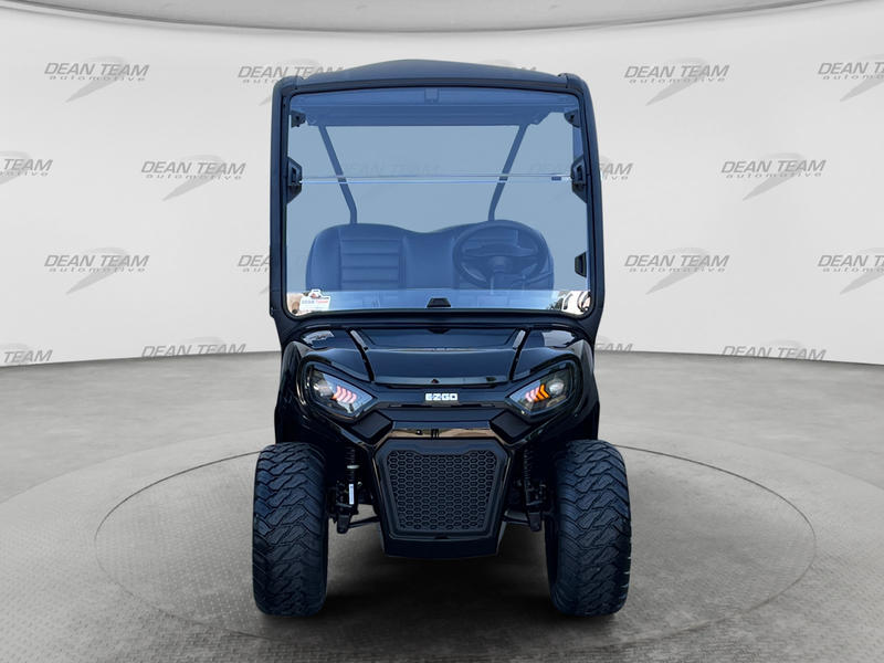 2027 EZGO RXV photo 3