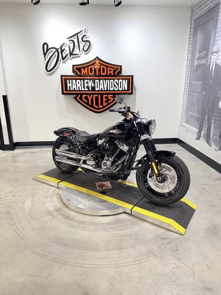 2021 Harley-Davidson® FLSL - Softail Slim® | Bert's Black Widow