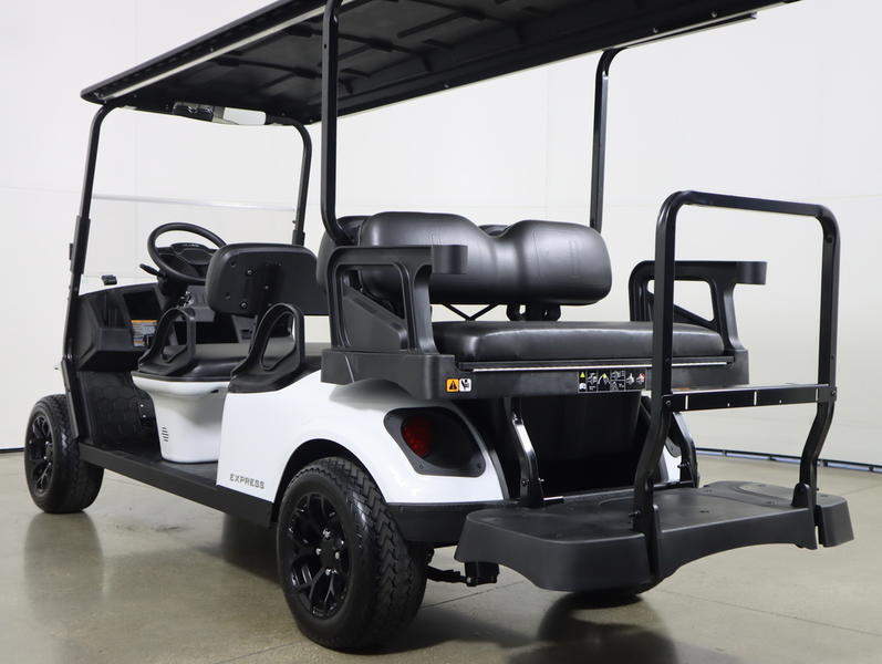2026 EZGO Express photo 8