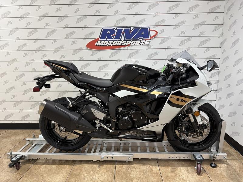 2026 Kawasaki Ninja® ZX™-6R | RIVA Motorsports