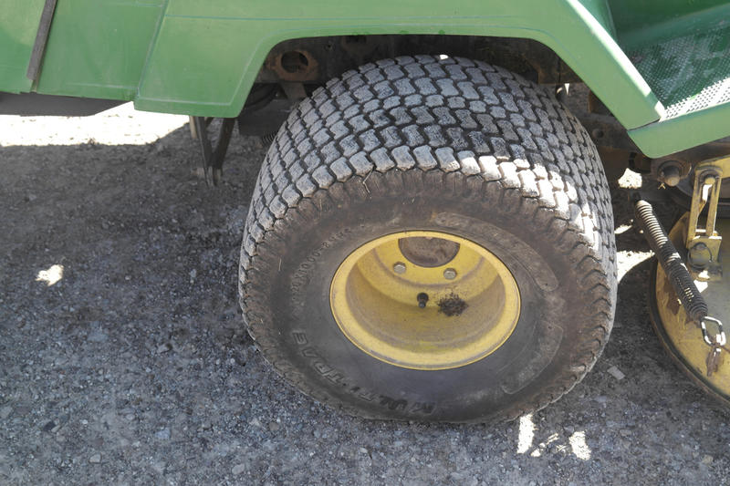 John Deere 725 used for sale - photo 10