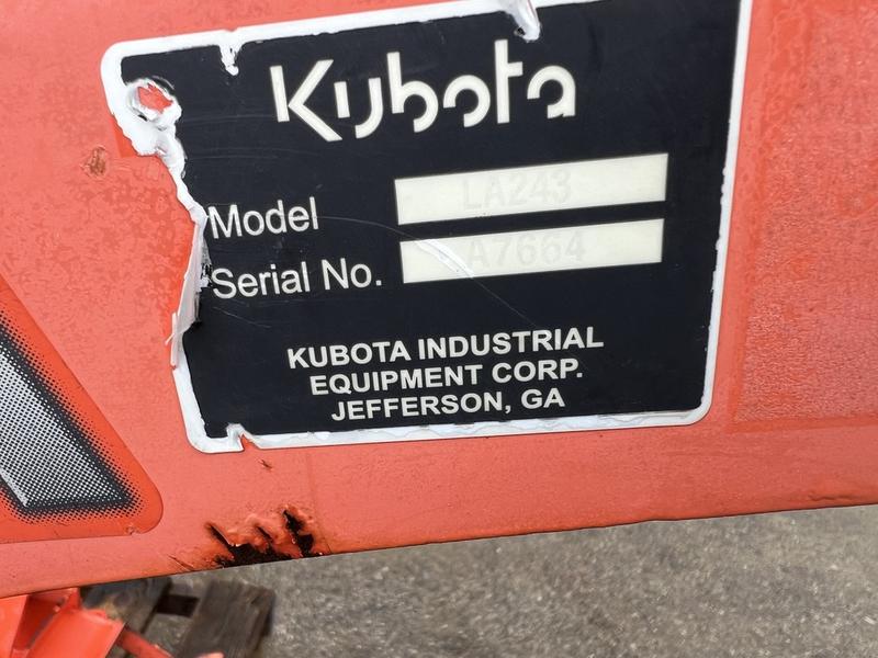 Kubota LA243 used for sale - photo 3