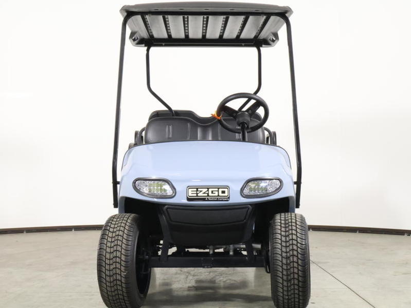 2018 EZGO TXT photo 2