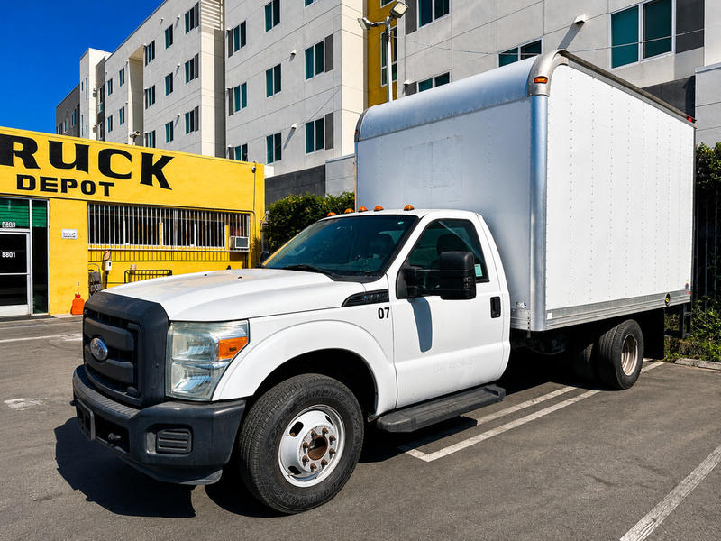2015 Ford F-350 S.D. Box Truck with Liftgate · photo 1 of 5