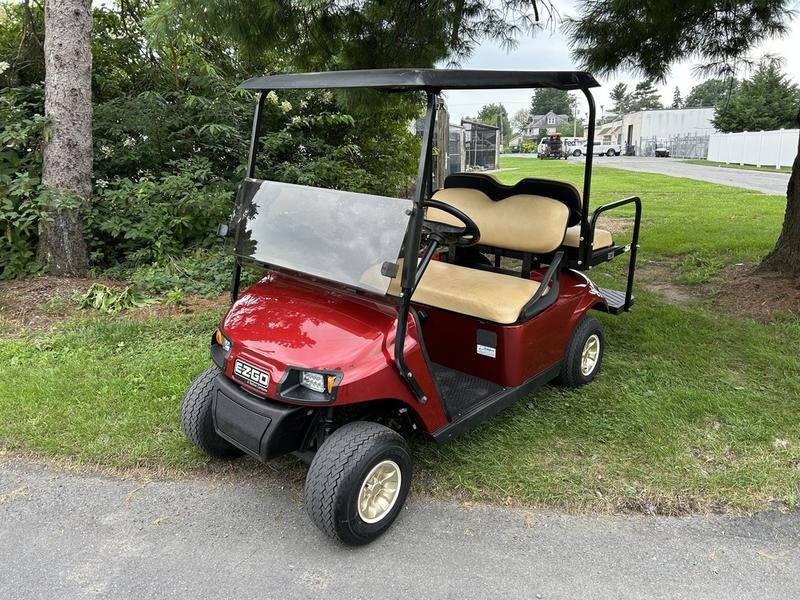 2016 EZGO TXT
