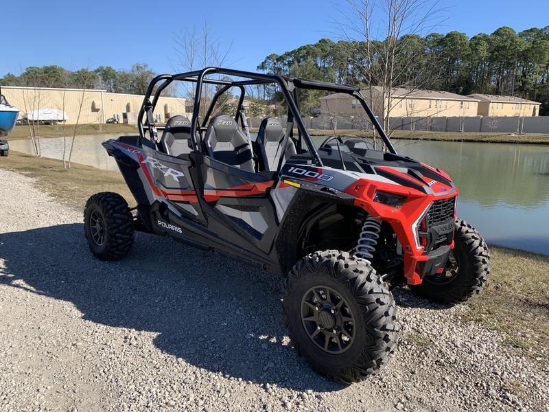 Polaris Razor 1000