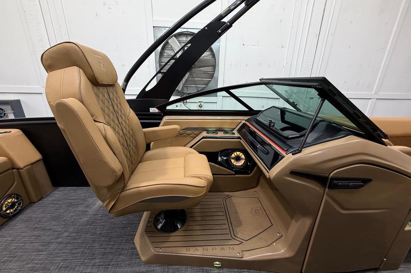2027 Godfrey Sanpan 27' Twin Flip Lounge Windshield Tritoon - 2700