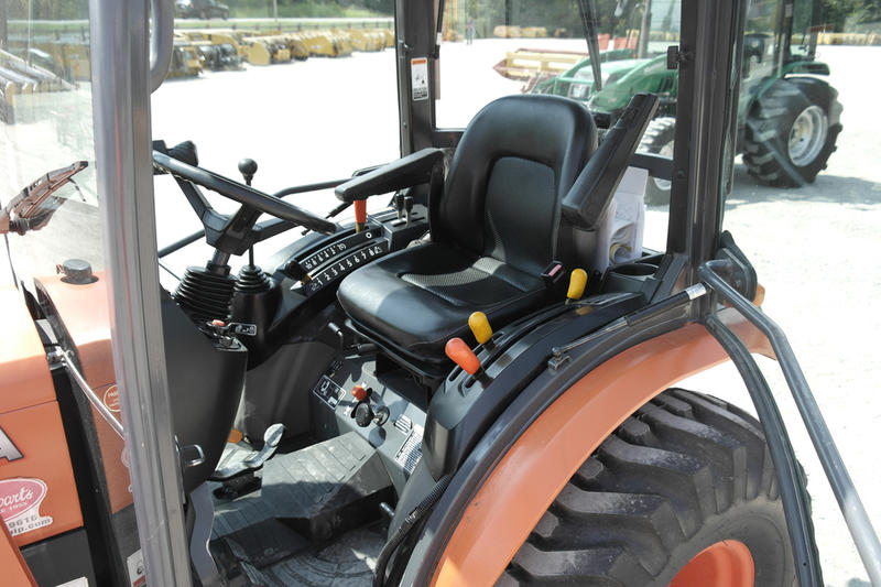 Kubota B2650HSDCC used for sale - photo 17