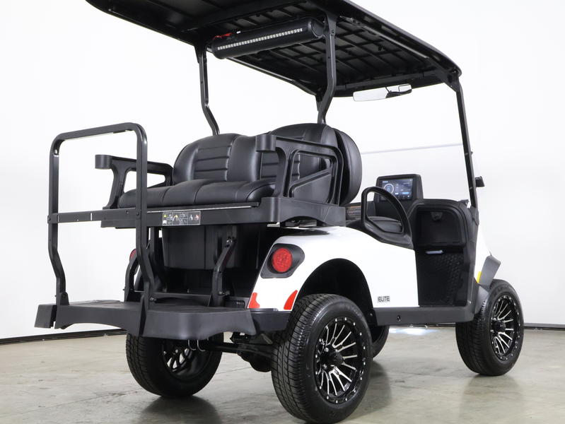 2026 EZGO RXV photo 7