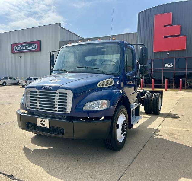 2012 Freightliner eM2