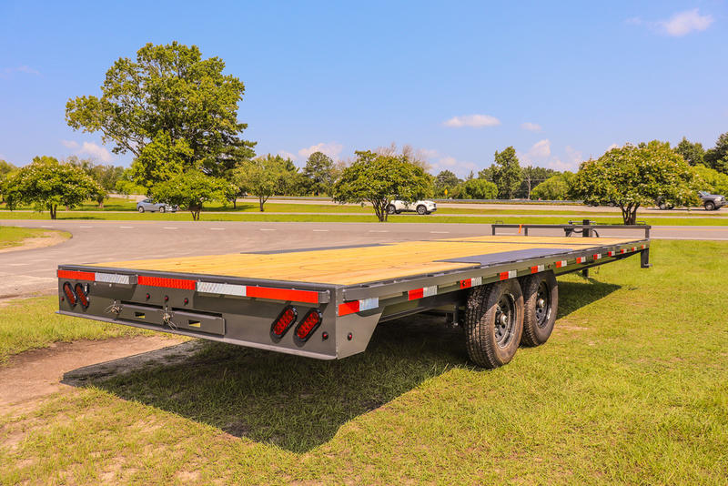 2027 Lamar TRAILERS photo 3