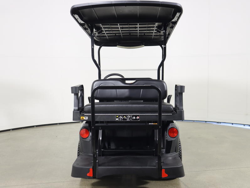 2027 EZGO VALOR photo 7