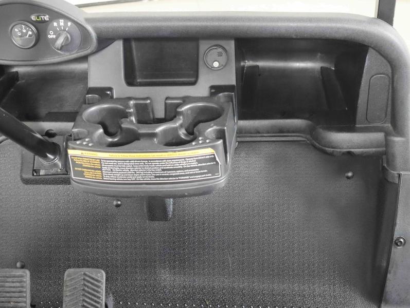 2021 EZGO RXV photo 6