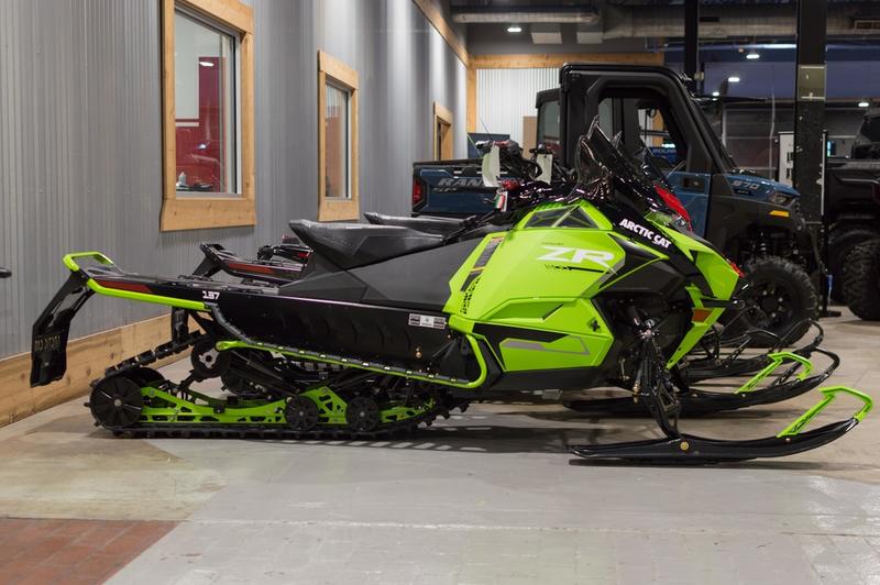 2027 Arctic Cat photo 4