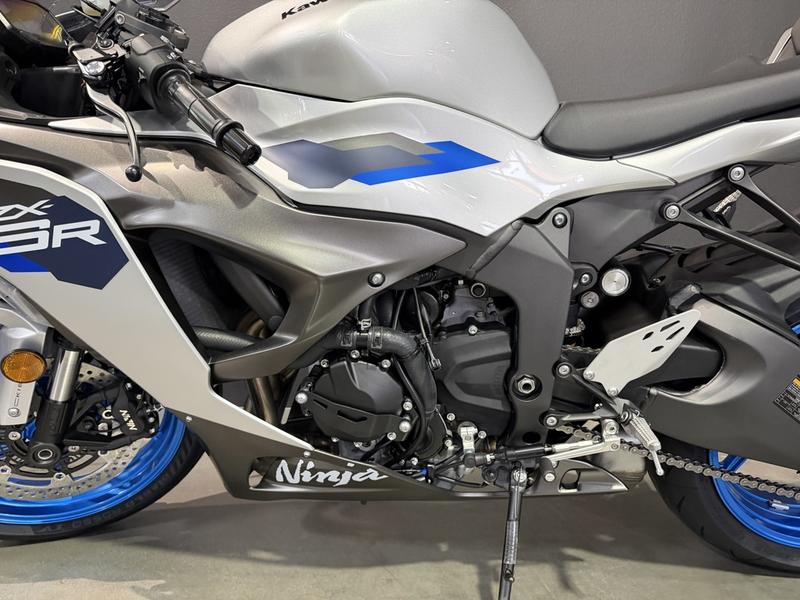 2027 Kawasaki Ninja® ZX™-6R ABS | RideNow Goodyear