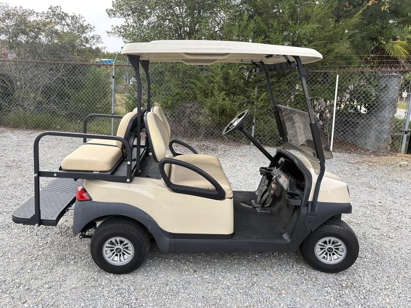 2022 Club Car Tempo photo 2