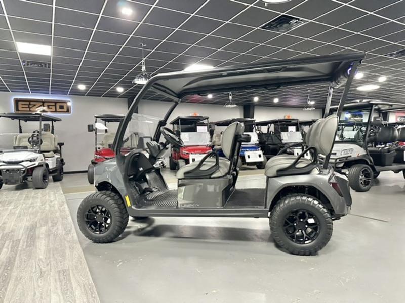 2027 EZGO Liberty photo 2