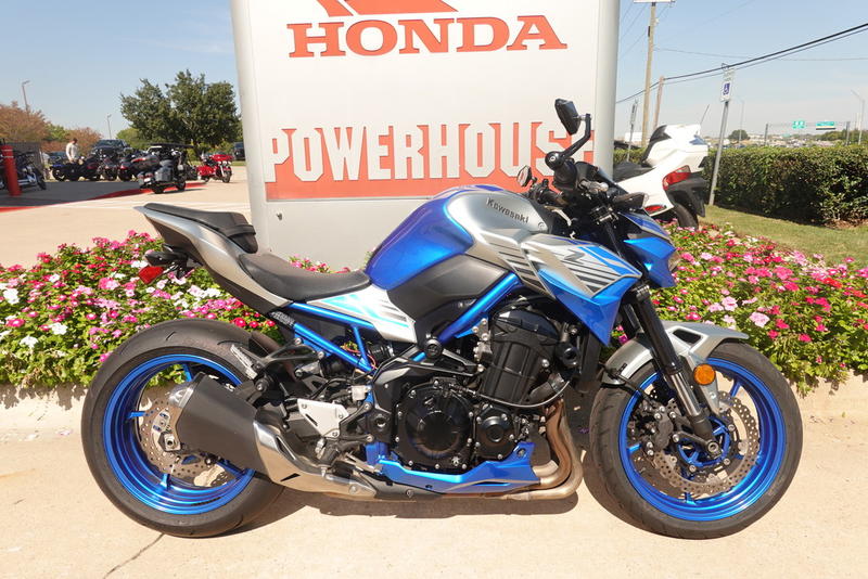 2020 Kawasaki Z900 ABS Candy Plasma Blue/Metallic Silver Stock