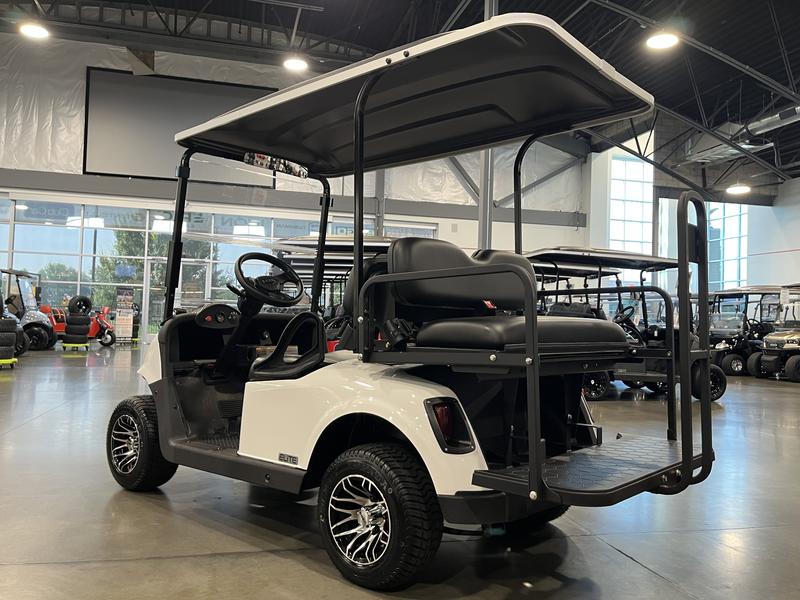 2021 EZGO Freedom photo 9