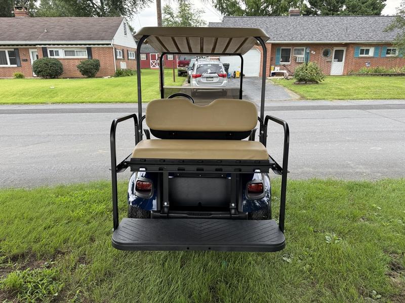 2021 EZGO TXT photo 7