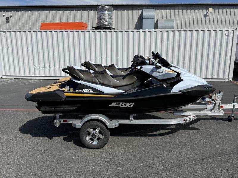 2026 Kawasaki Jet Ski® Ultra® 160 LX | RideNow Powersports