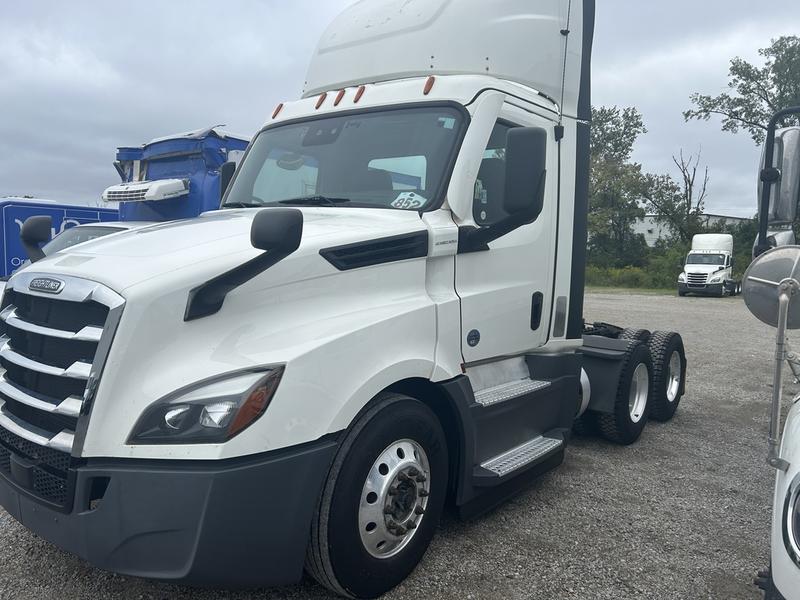 2022 Freightliner Cascadia in Walton, KY