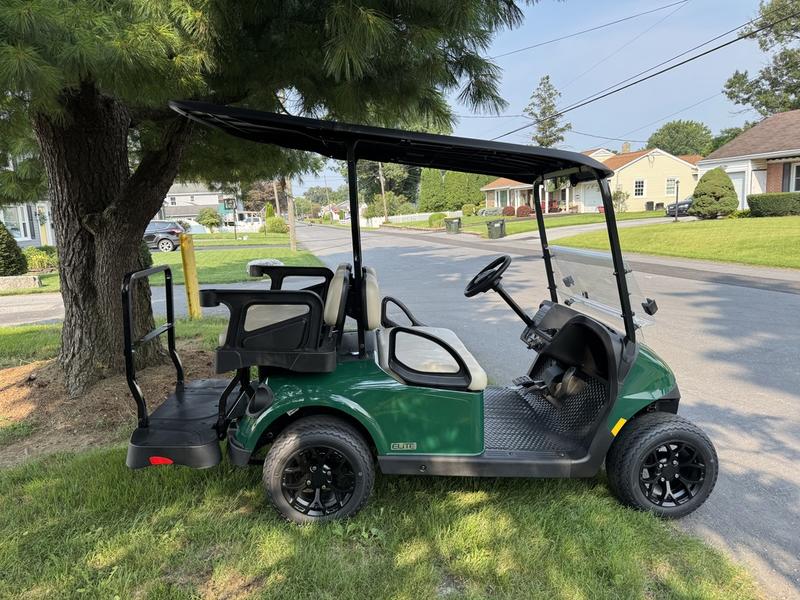 2026 EZGO RXV4 photo 5