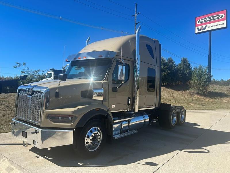 2024 Western Star in Walton, KY
