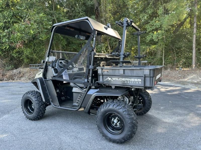 2027 American Landmaster photo 4