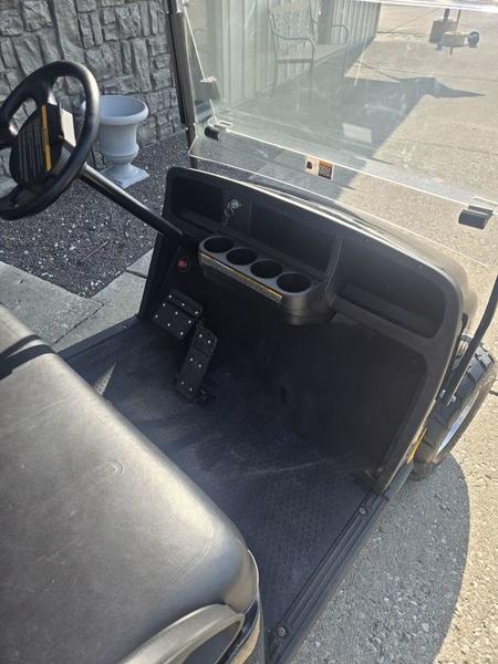 2016 EZGO TXT photo 5