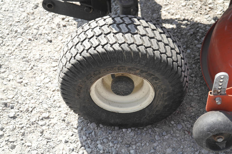 Kubota T2380 used for sale - photo 11