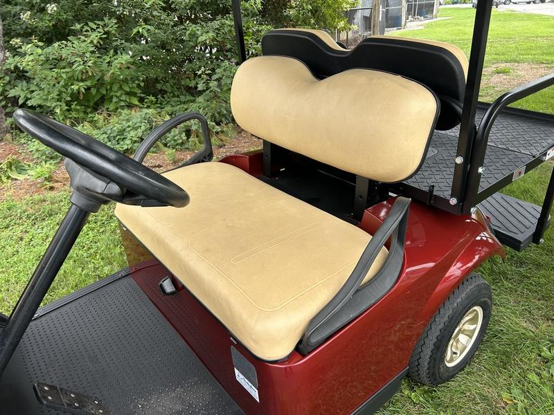 2016 EZGO TXT photo 4