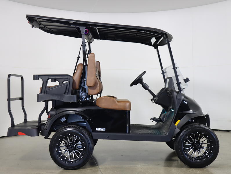 2026 EZGO RXV photo 5