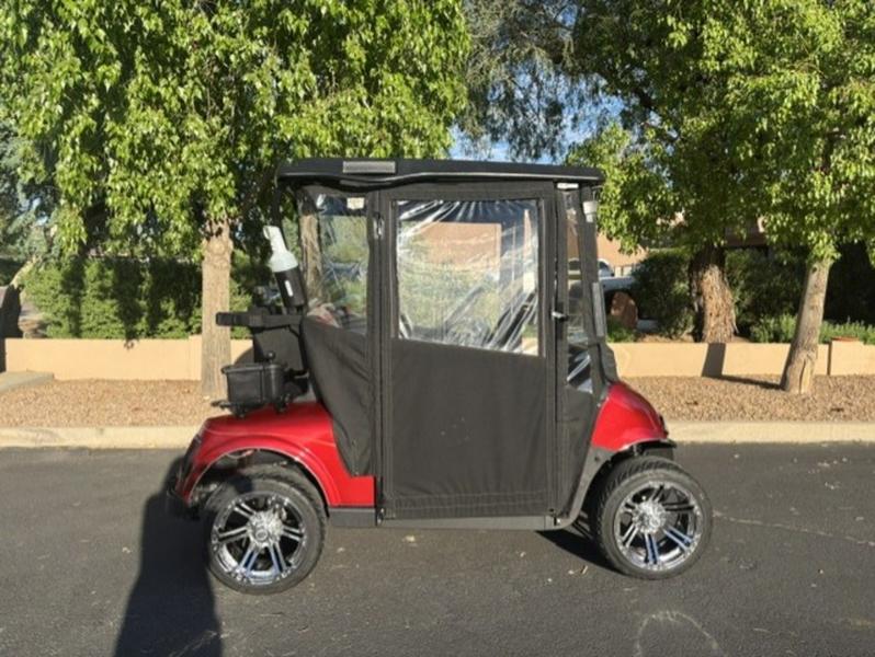2021 EZGO RXV photo 6