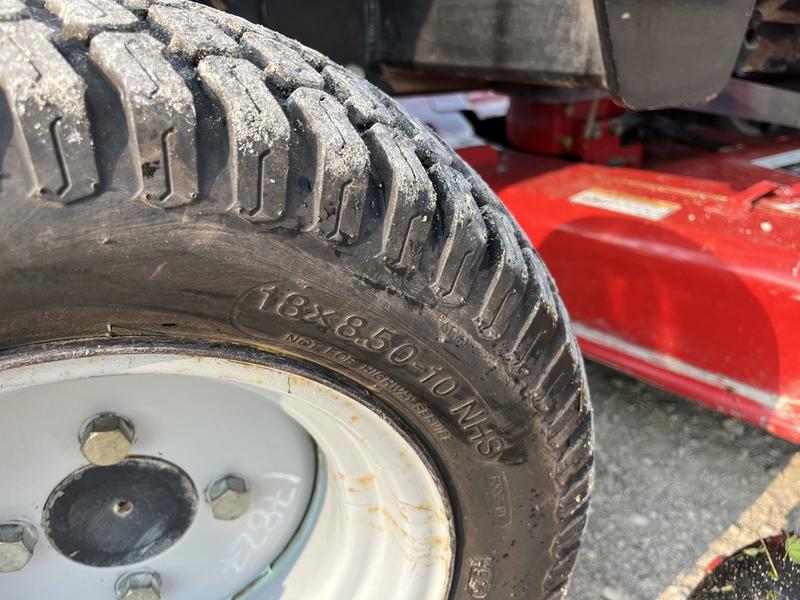 Massey Ferguson GC2300 used for sale - photo 10