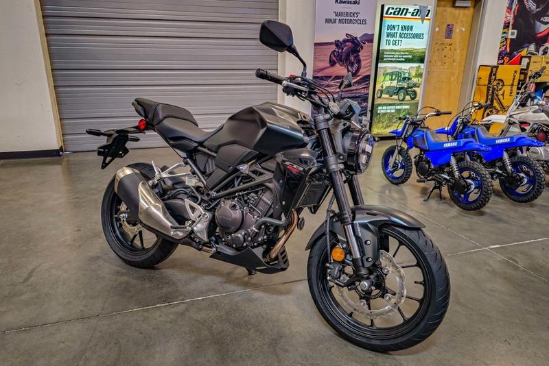 2025 Honda CB300R