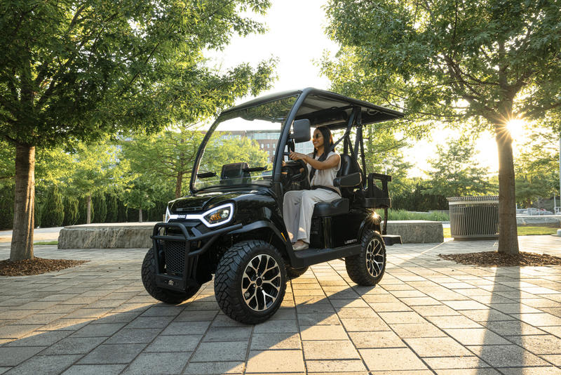 2027 EZGO Liberty photo 3