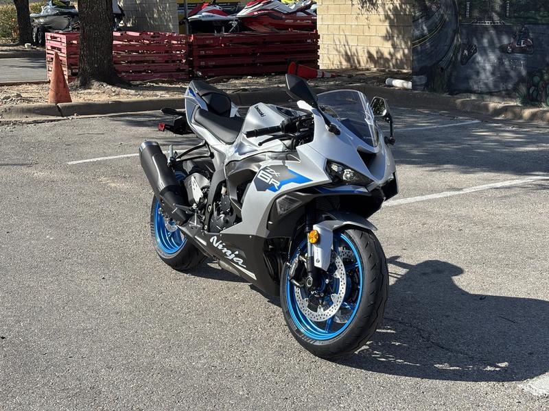 2027 Kawasaki Ninja® ZX™-6R | RideNow Austin
