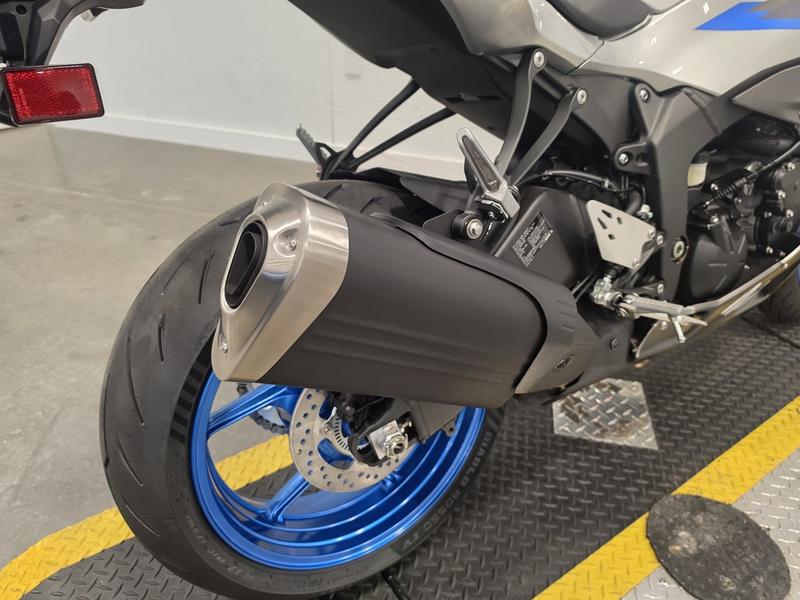 2027 Kawasaki Ninja® ZX™-6R ABS | RideNow Powersports Fort Worth