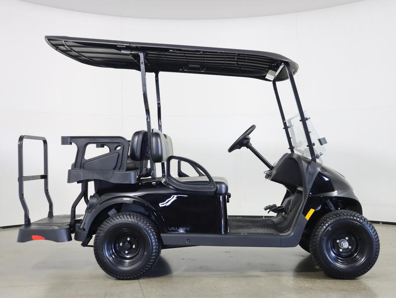 2027 EZGO VALOR photo 4