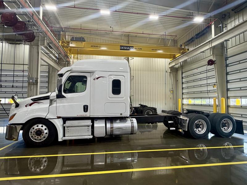 2022 Freightliner in St. Rose — photo 2