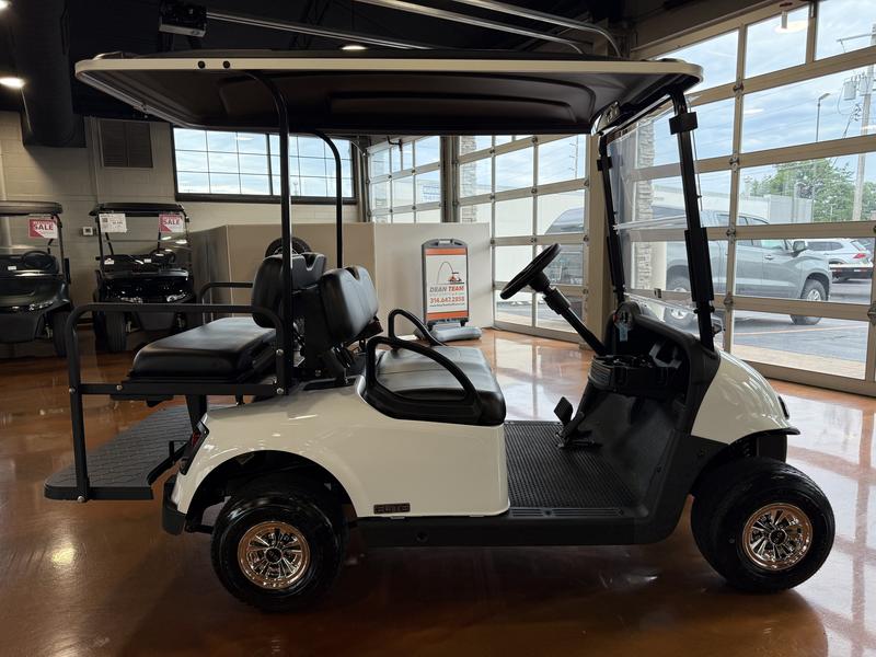2021 EZGO Freedom photo 7