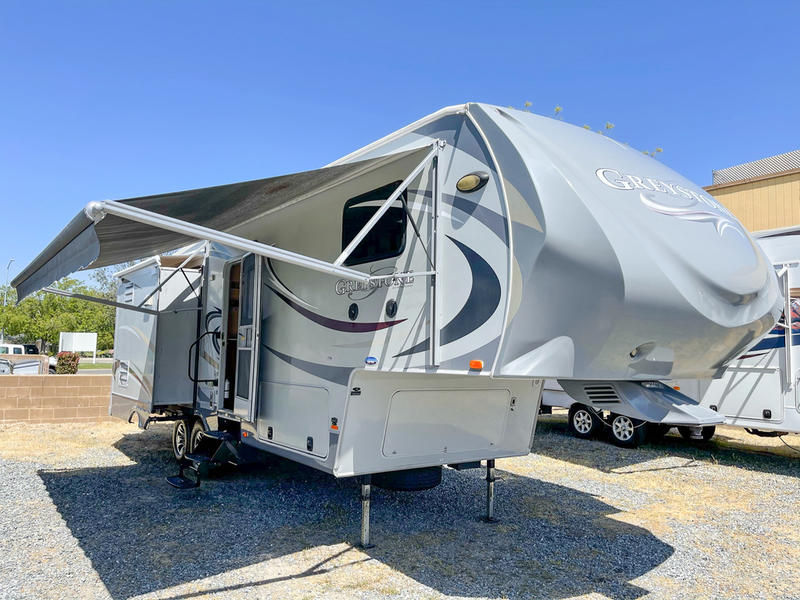 Greystone Rv 2011 Heartland Greystone 29MK | Basecamp Sales